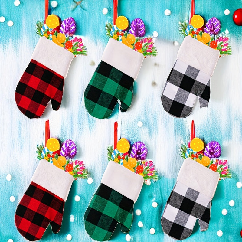 2pcs Christmas Hanging Gloves Plaid Small Gloves Christmas Tree Ornament