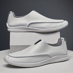 Men's Lightweight Slip On Casual Shoes Outdoor Non Slip Sneakers