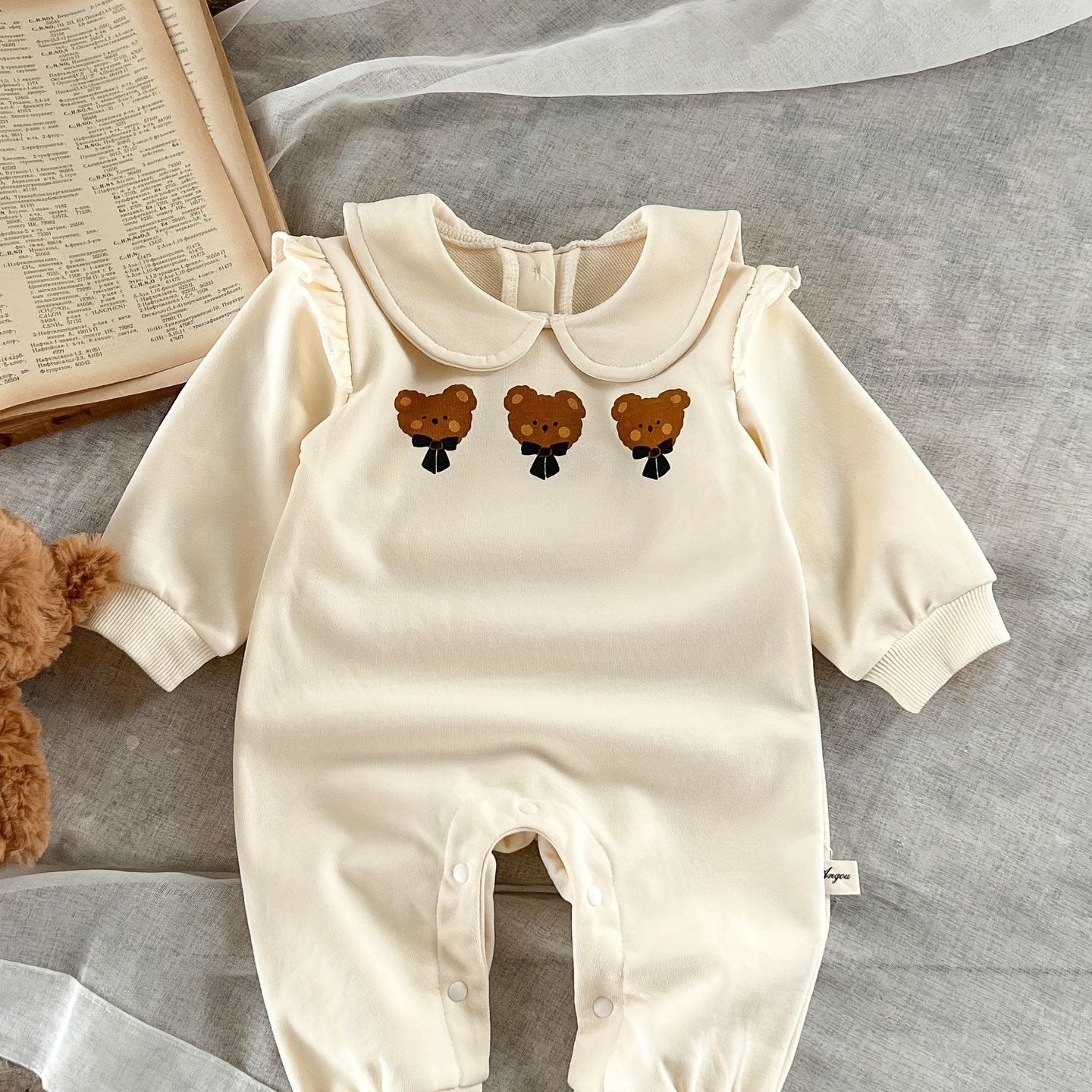 Bear Print Doll Collar Long Sleeve Baby Onesie
