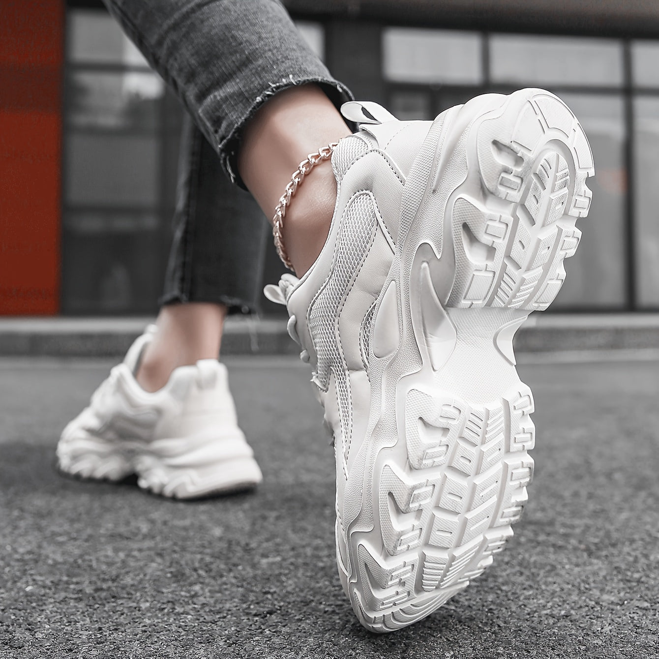 Women's Outdoor Lightweight Casual Running Shoes Anti Slip And Wear Resistant