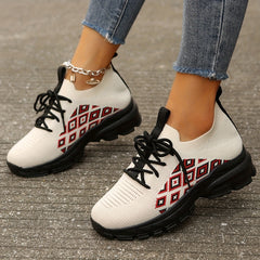 Women's Fashionable Breathable Mesh Road Running Shoes