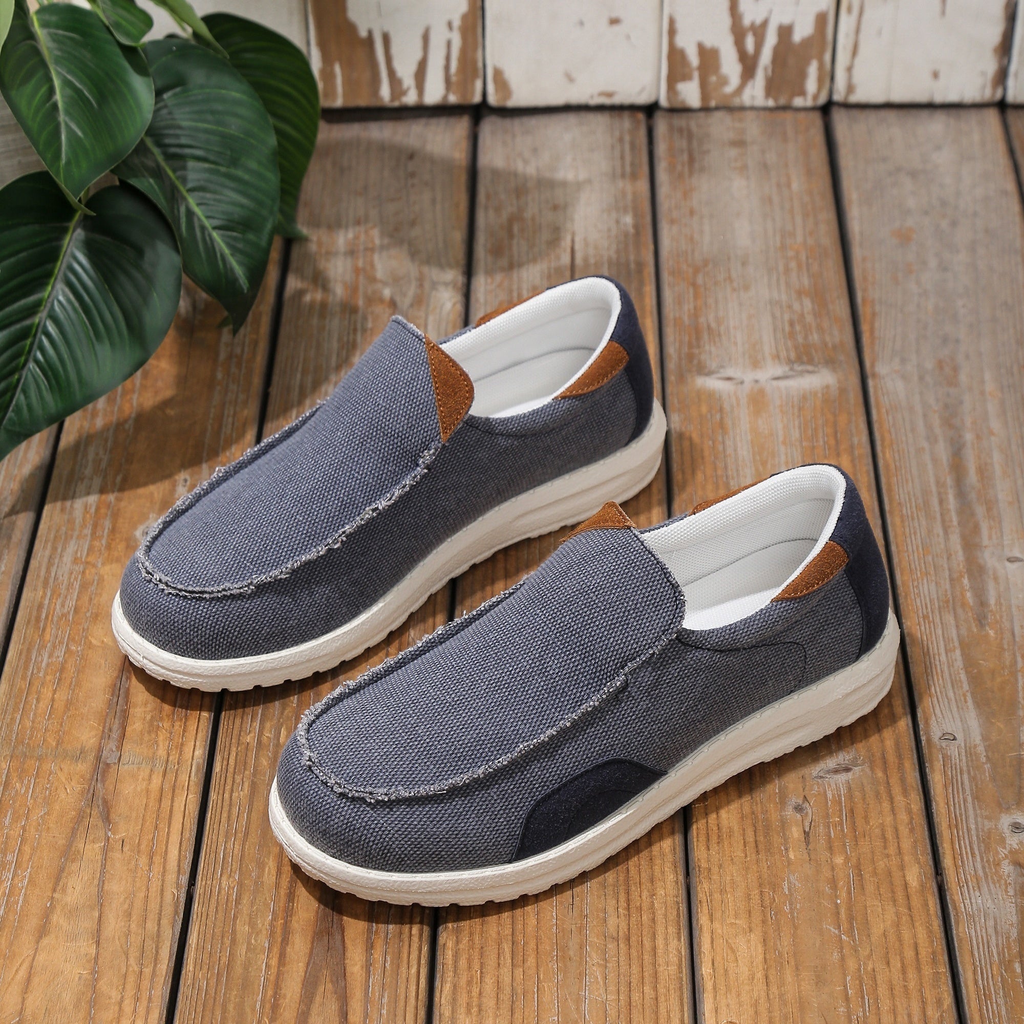 Men's Canvas Loafer Shoes Lightweight Non slip Sneakers