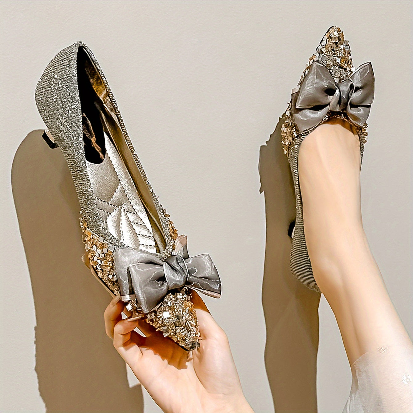 Women's Rhinestone Bowknot Kitten Heel Dress Shoes