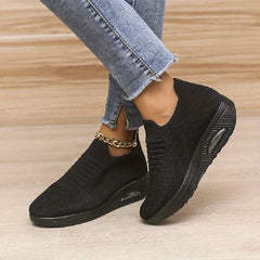Women's Slip-On Platform Sneakers Air Cushion Breathable Walking Shoes