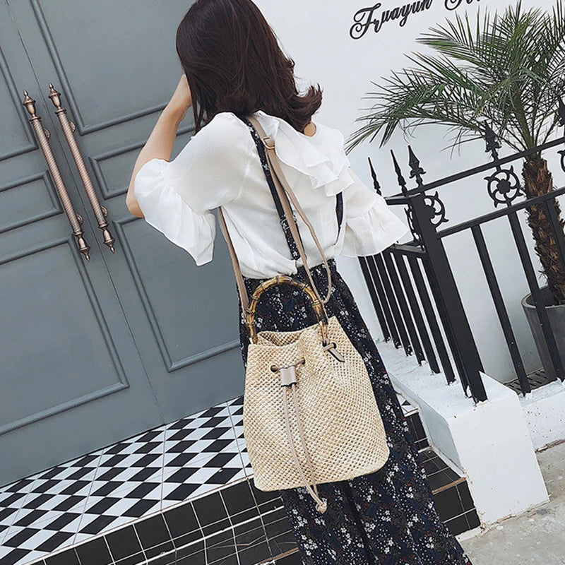 Women's Straw Bucket Bag Woven Shoulder Beach Handbag