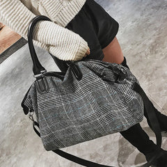 Large Capacity Women Travel Bags Luggage Duffle Messenger Handbag