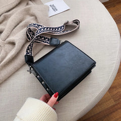PU Lady Messenger Bag Women Shoulder Bag Girl Hand Bag Metal Button Lipstick Bag