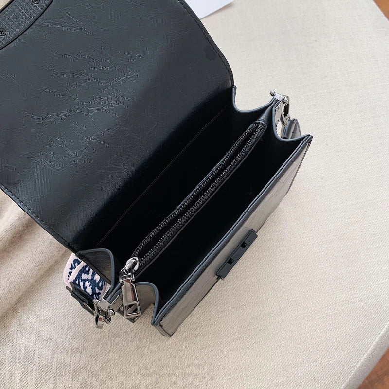 PU Lady Messenger Bag Women Shoulder Bag Girl Hand Bag Metal Button Lipstick Bag