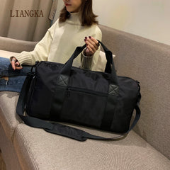 Waterproof Light Travel Bag Large Capacity Zipper Luggage Bag