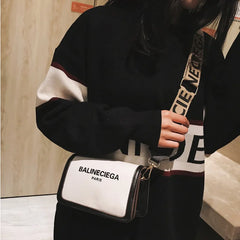 Summer Wide Strap Shoulder Messenger Bag Women Purse