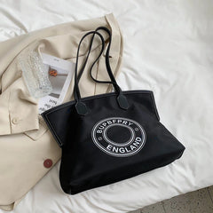 Large-Capacity Canvas Shoulder Bag for Fashionable Literary Fans