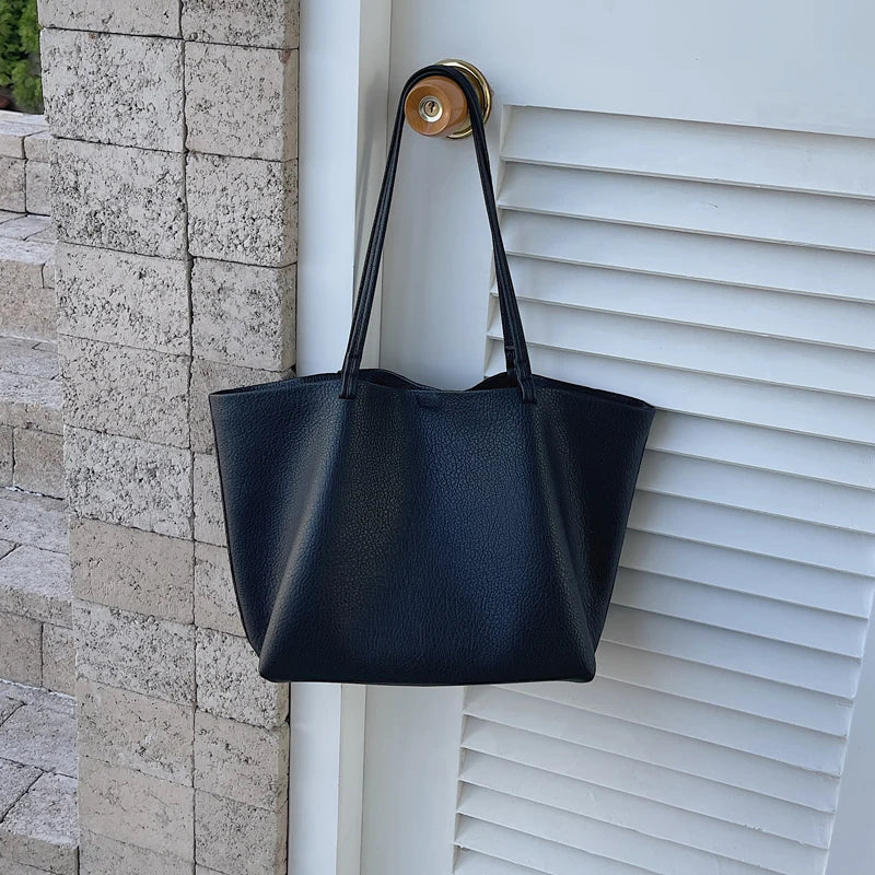 Women Small Shoulder Bag Soft PU Leather Plicated Strap Female Triangle Handbags