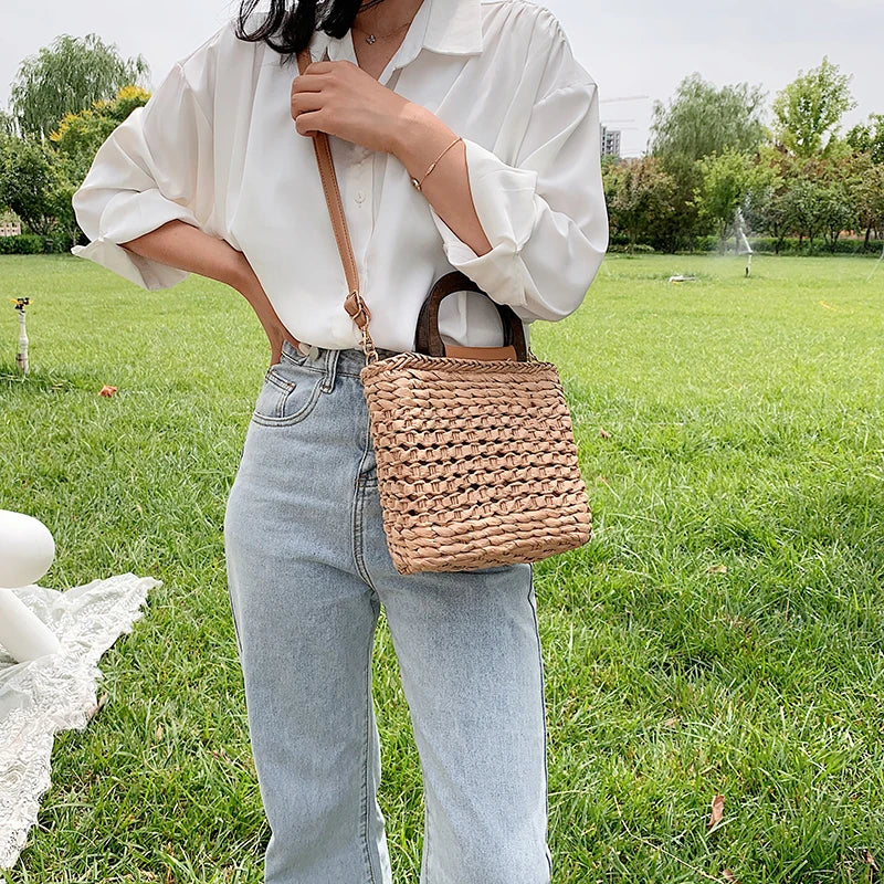 Summer Straw Rattan Crossbody Bag Hand-woven Shoulder Purses for Vacation