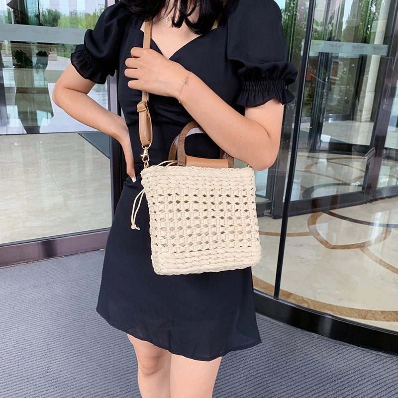 Summer Straw Rattan Crossbody Bag Hand-woven Shoulder Purses for Vacation