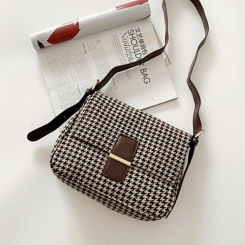 Women Lattice Shoulder Crossbody Bag Portable Clutch Tide