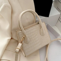 Crocodile Pattern PU Leather Crossbody Bag for Women Chain Shoulder Handbag