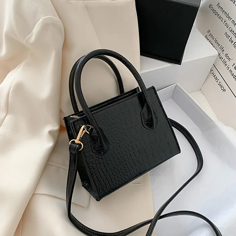 Crocodile Pattern PU Leather Crossbody Bag Chain Shoulder Handbag Mini Purse