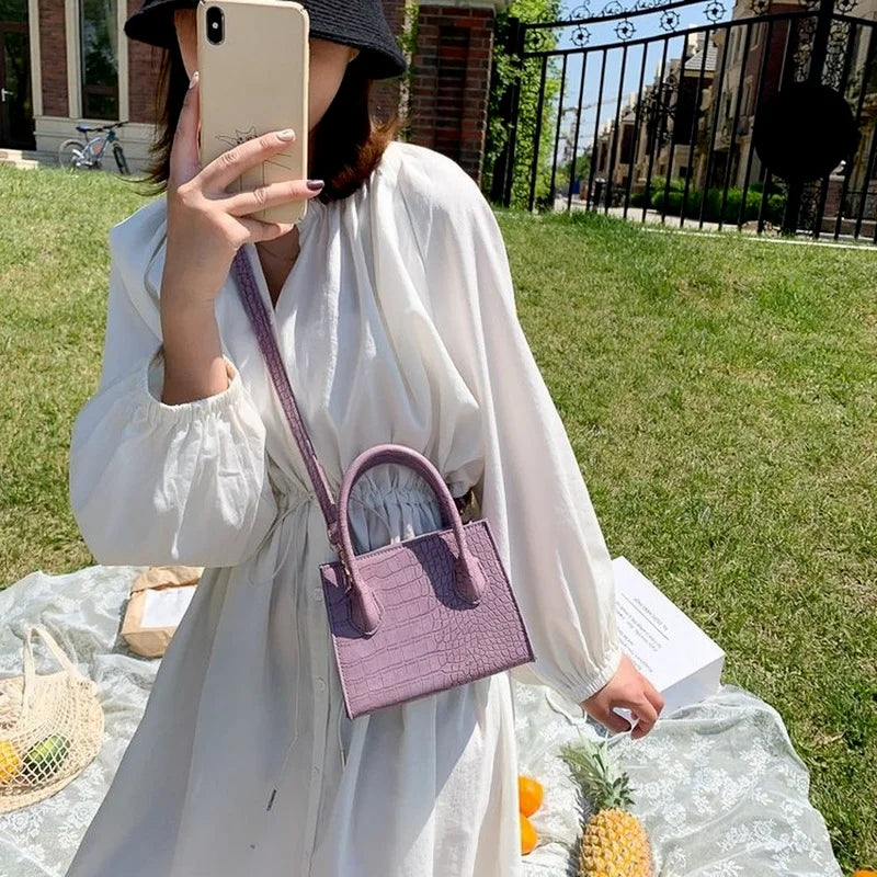 Crocodile Pattern PU Leather Crossbody Bag for Women Chain Shoulder Handbag