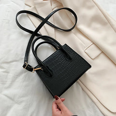Crocodile Pattern PU Leather Crossbody Bag Chain Female Shoulder Handbag