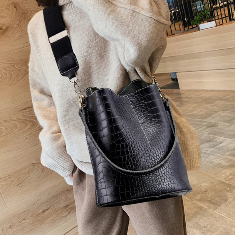 Large Capacity Bucket Bag Crocodile Pattern Crossbody Bags for Women