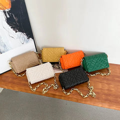 Plaid Shoulder Bag with Thick Chain Crossbody