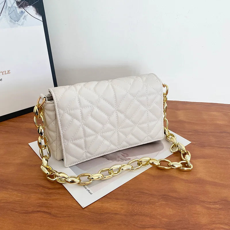 Plaid Shoulder Bag with Thick Chain Crossbody