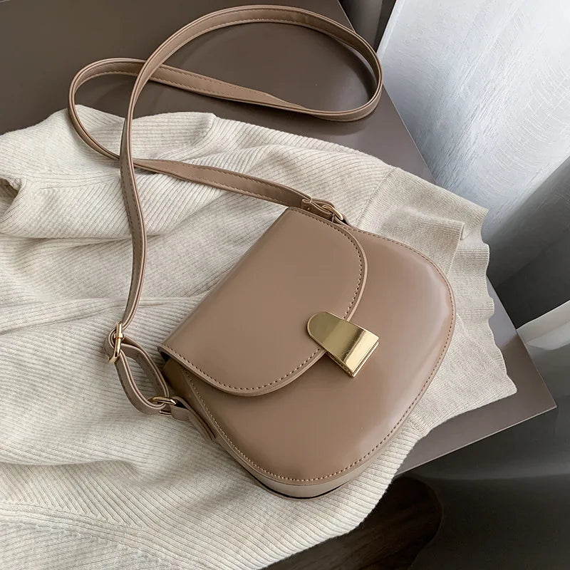 Female Bag Casual Lock Saddle Bag Shoulder Messenger Bag Retro Style