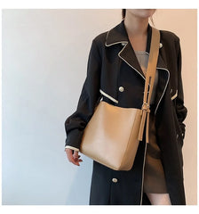 Women's Messenger Bag Large Capacity Wallet Shoulder Handbag