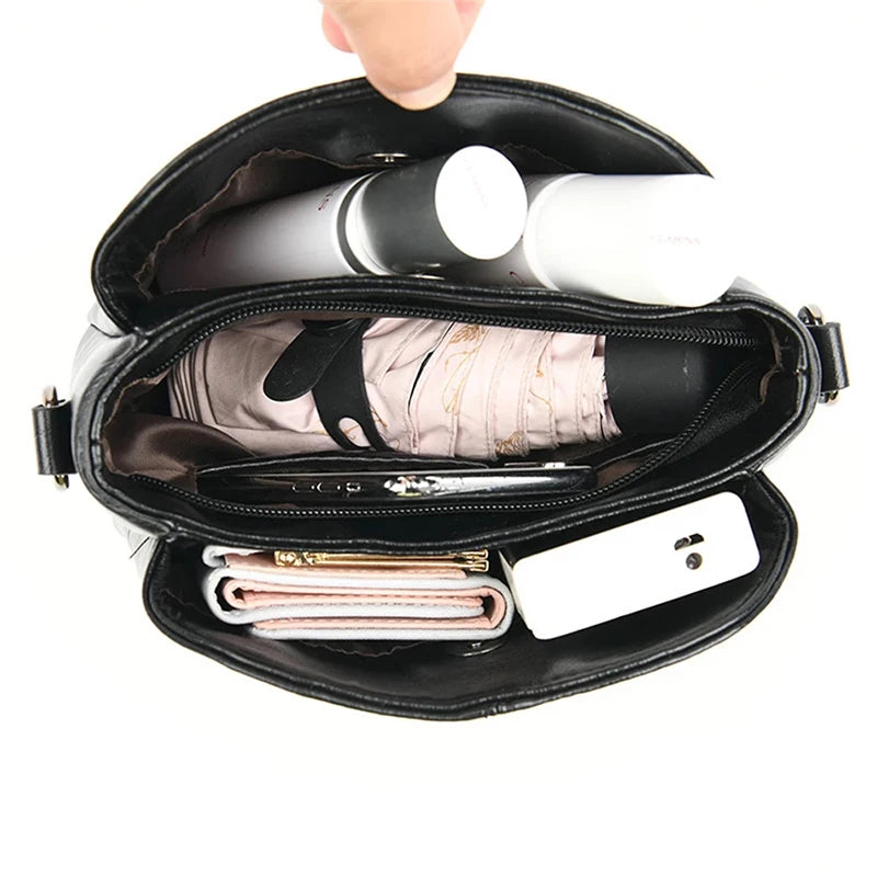 Large Capacity Anti Theft Messenger Bag Fashionable Women Shoulder Bags