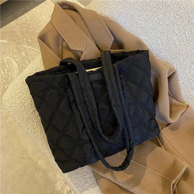 Large-capacity Women Handbag Casual Shopping And Travel