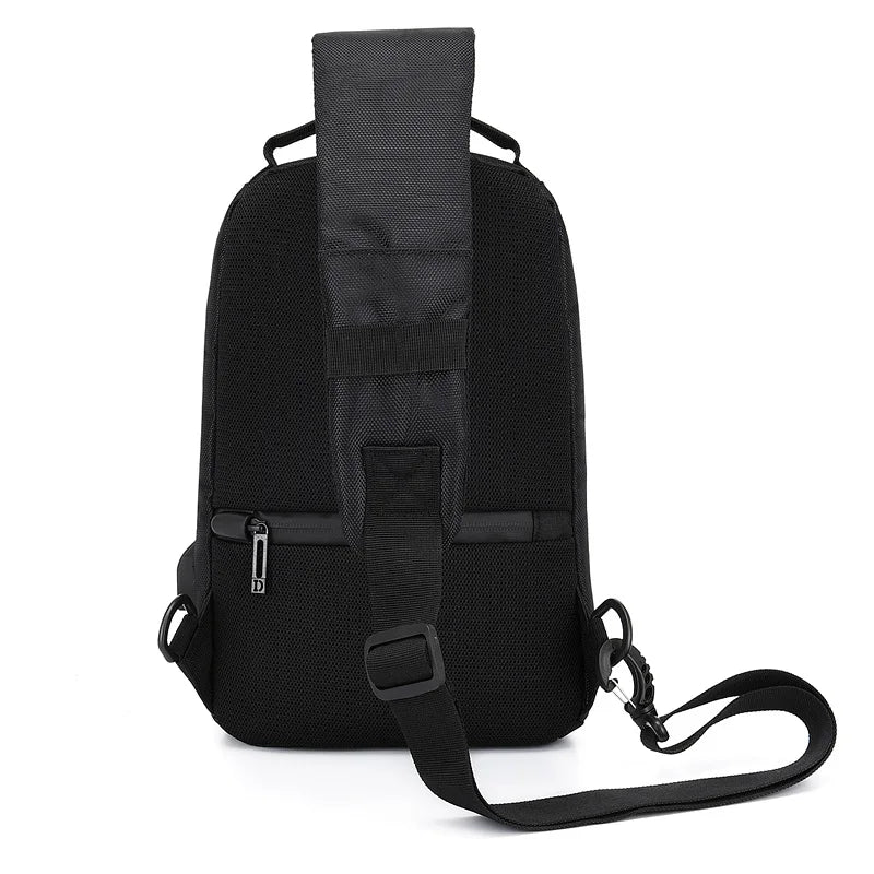 Men's Outdoor Canvas Chest Bag Messenger Bag With USB Charging