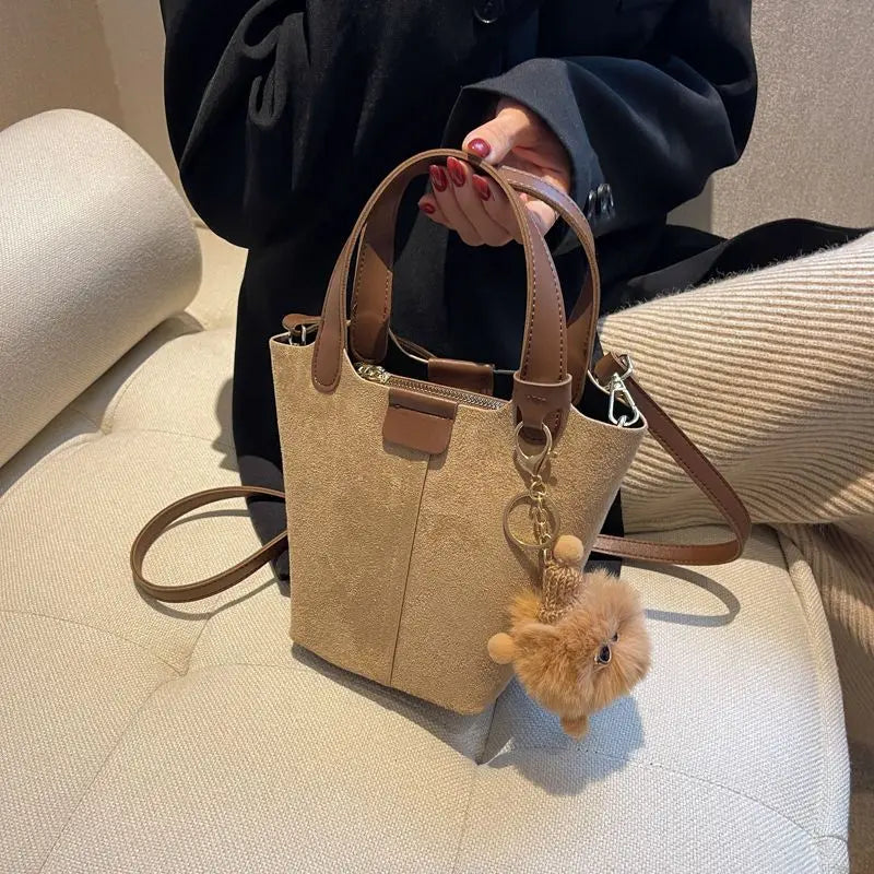Large Capacity Shoulder Messenger Bag for Autumn and Winter