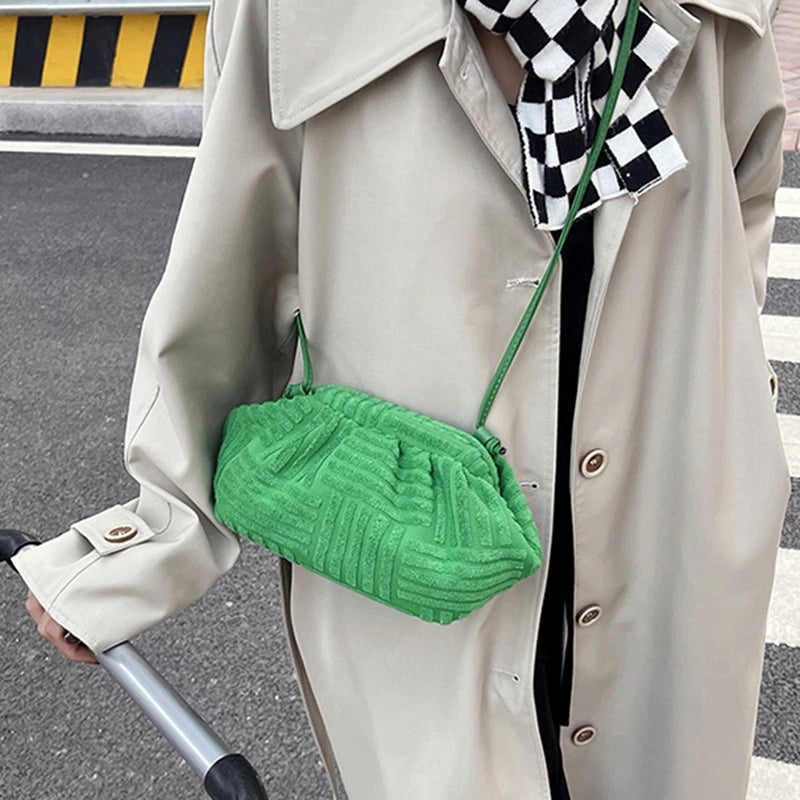 Green Towel Fabric Women Single-Shoulder Bag Plaeted Cloud Bag