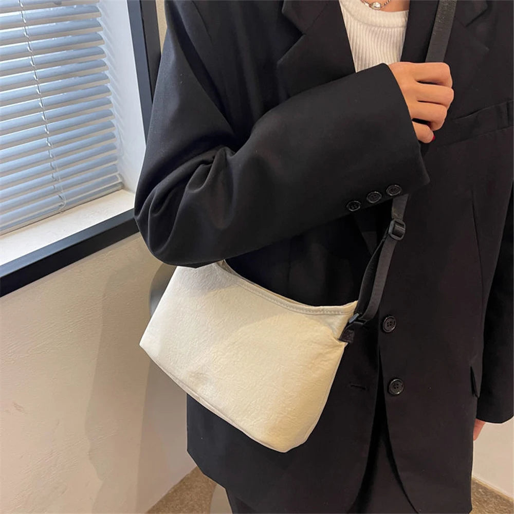 Women's Dumpling Bag Large Capacity Shoulder Crossbody Messenger Handbag