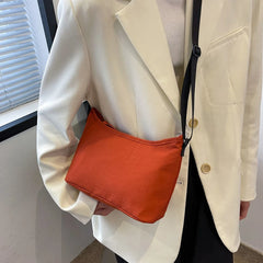 Women's Dumpling Bag Large Capacity Shoulder Crossbody Messenger Handbag