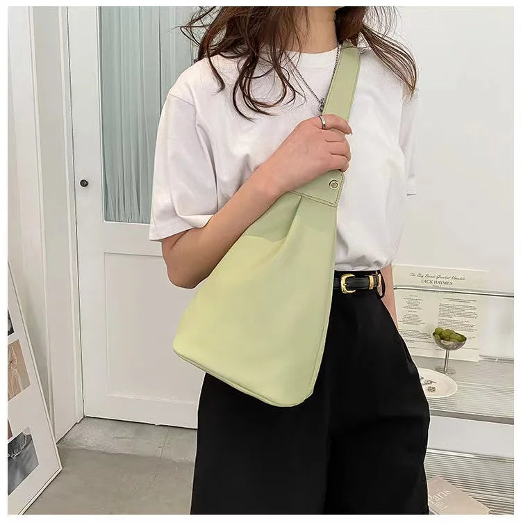 High Women Waist Packs Shoulder Bags Chest Crossbody All-match B