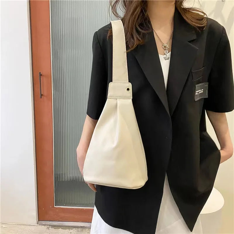 High Women Waist Packs Shoulder Bags Chest Crossbody All-match B