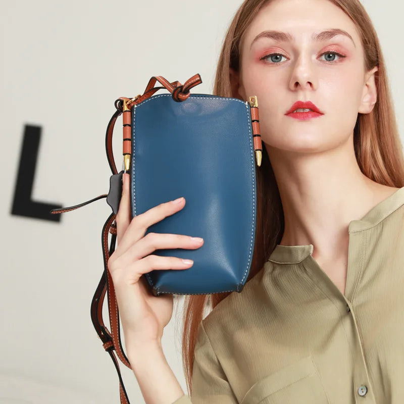 Soft Leather Mini Shoulder Bag Vintage Design Women's Mobile Phone Bag