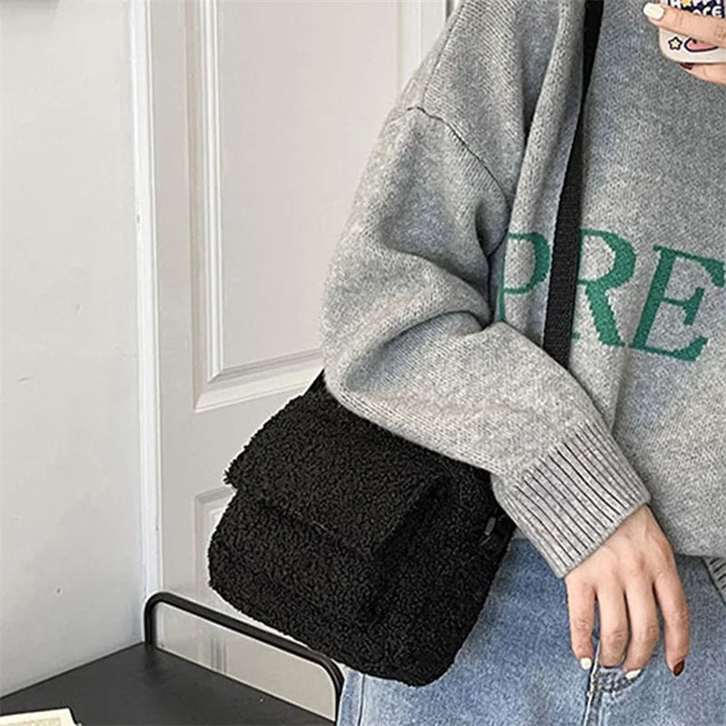 Plush Fabric Women's Shoulder Crossbody Bag Small Lambs Wool Fluffy Fur