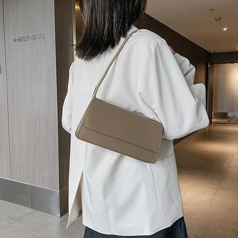 Retro Underarm Bag PU Leather Wallet for Lipstick Makeup Phone
