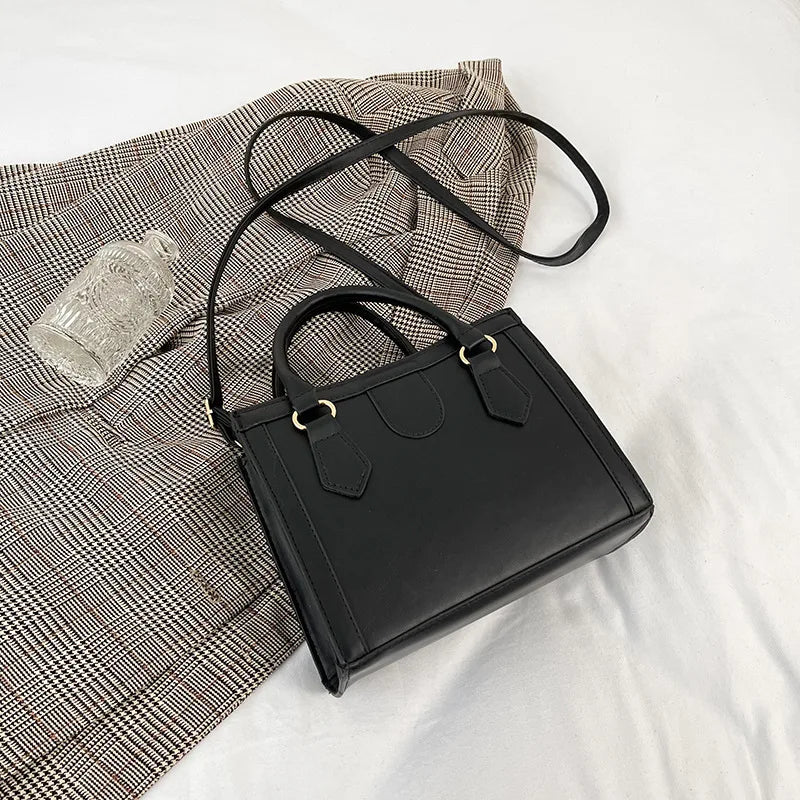 Retro Women Handbags Solid Girls Shoulder Bags Women Crossbody Bags