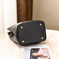Women's Crocodile Pattern Bucket Bag Large Capacity Shoulder Bag