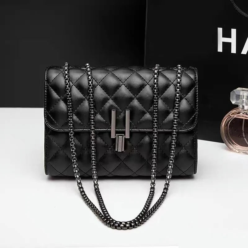 Female Shoulder Bag Chain Messenger Bag Student Leather Handbag