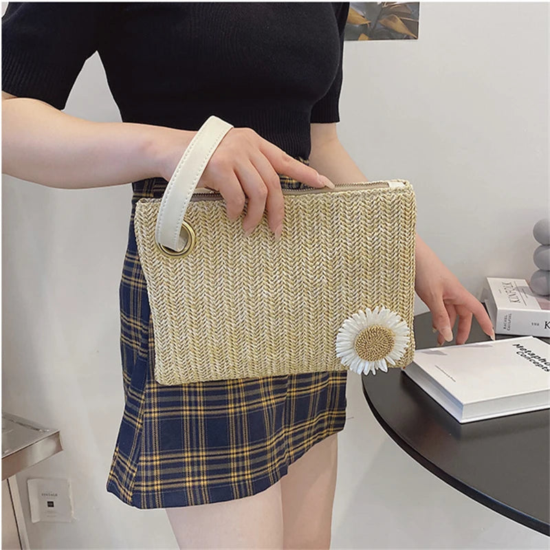 Summer Straw Wristlet Clutch Beach Envelope Bag Retro Knitted Hand Bags