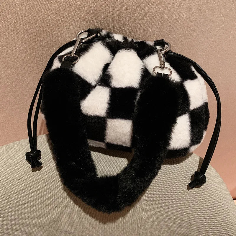 Winter Faux Fur Shoulder Bags Soft Plush Hand Bags Fur Clutch Purse