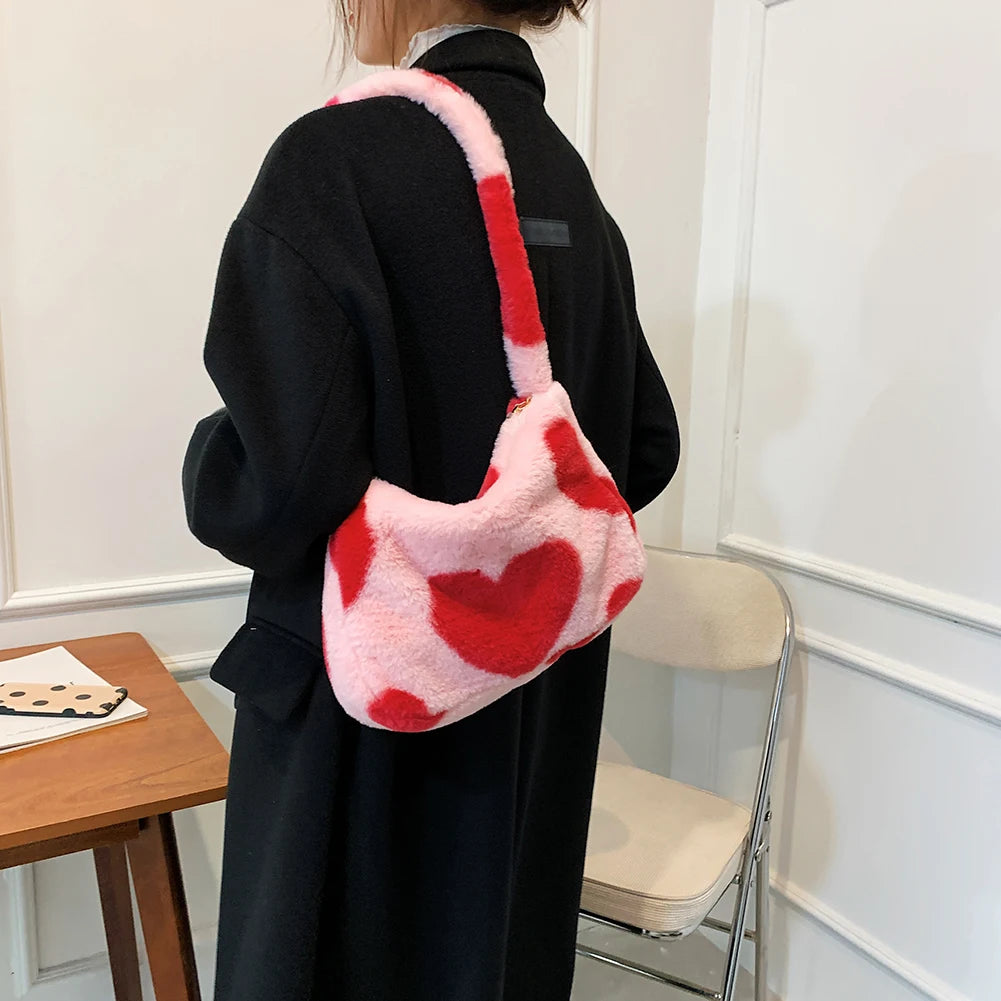 Heart Print Shoulder Bag Winter Soft Plush Crossbody Warm Fluffy Underarm Travel