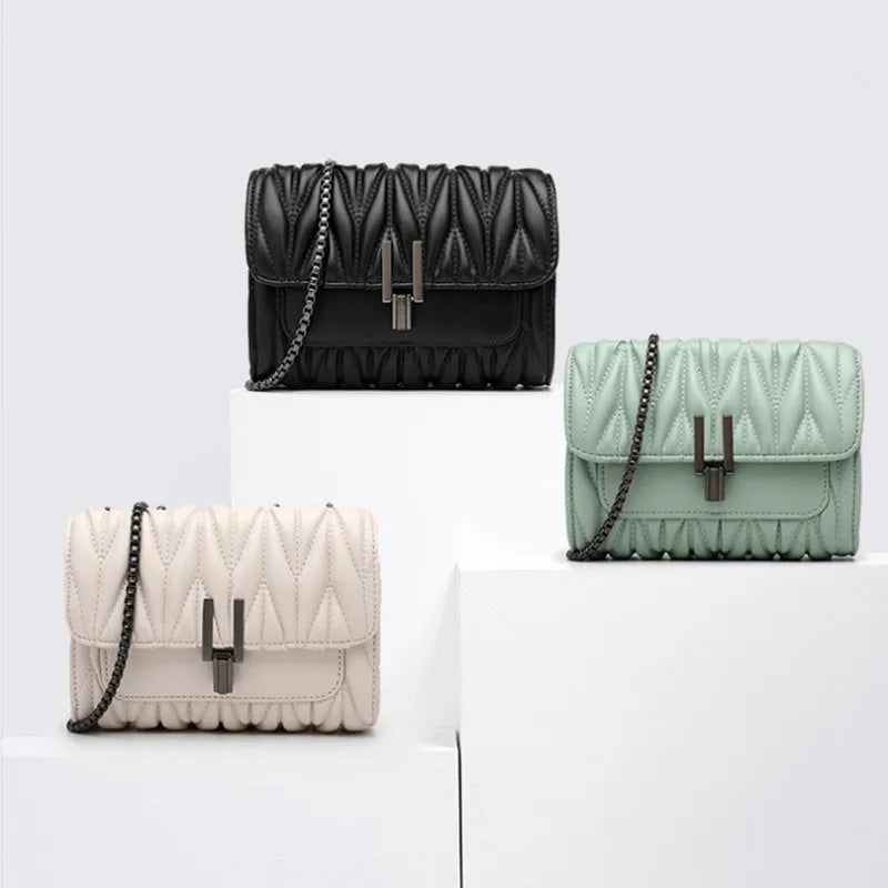 Women Chain Messenger Bag Wave Handbag Wild Small