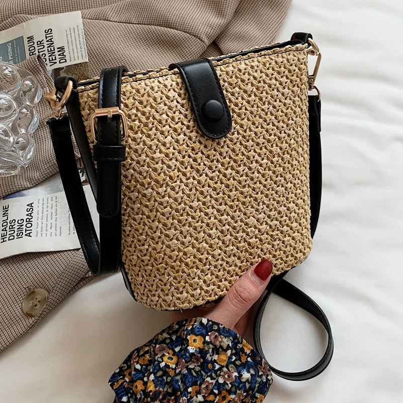 2022 Women's Straw Woven Shoulder Bag Crossbody Bucket Bag
