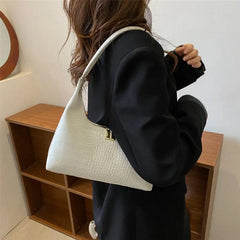 Retro Shoulder Bags Women Totes Leather Chain Handbag