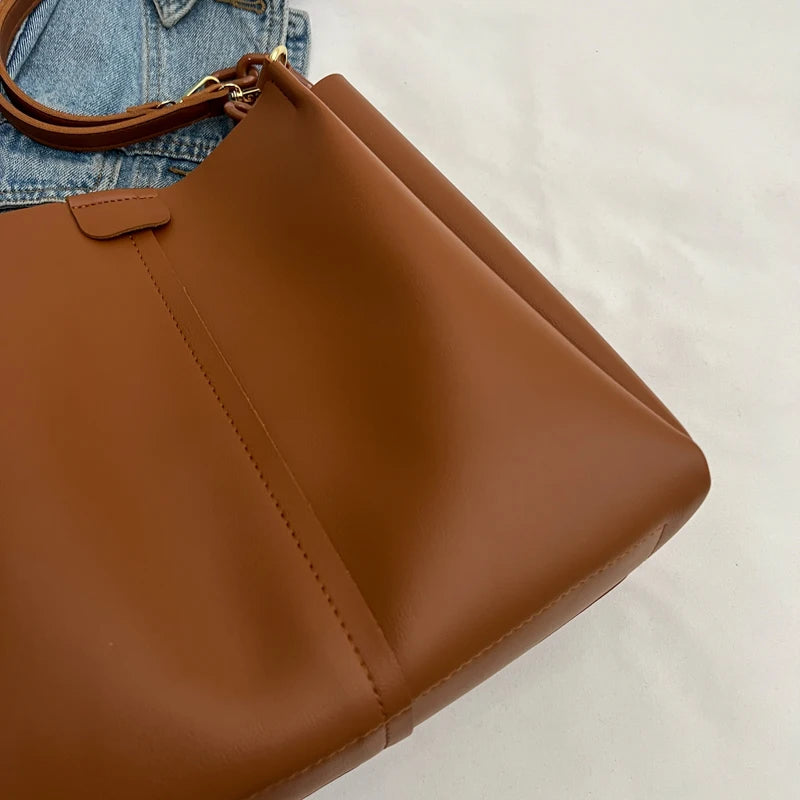 Women Shoulder Bags Tote Chain Strap Big Pockets PU Leather